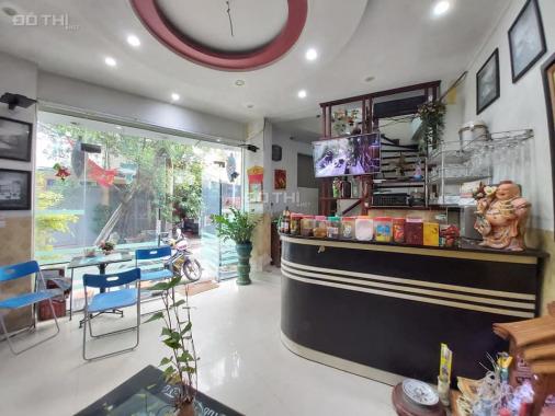 Nhà mặt phố Trương Định, 2 mặt tiền, vỉa hè rộng, kinh doanh đỉnh - giá chỉ 6.2 tỷ - 0946.689.629