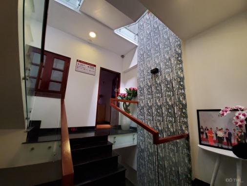 Bán nhà mặt tiền Huỳnh Văn Chính, Q. Tân Phú, 80m2, 4 tầng, siêu đẹp, giá 9 tỷ 9