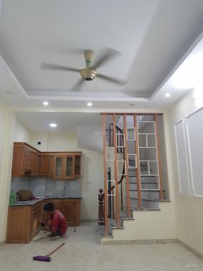 Bán nhà riêng ngõ 58 Cầu Am: 34m2, giá 2,05 tỷ (Chính chủ)