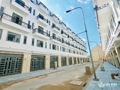 Bán nhà (5x15m) giá 4.8 tỷ TL, MT đường Hà Huy Giáp, P. Thạnh Xuân, Q12