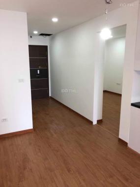 Chính chủ cần cho thuê 2PN cơ bản 75m2 12tr/th GoldSeason 47 Nguyễn Tuân, LH 0988237856