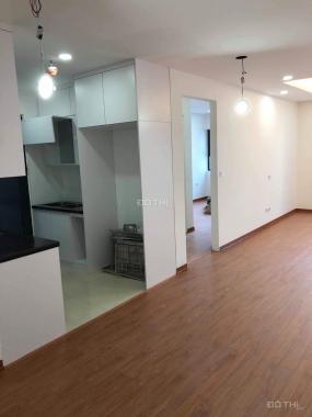 Chính chủ cần cho thuê 2PN cơ bản 75m2 12tr/th GoldSeason 47 Nguyễn Tuân, LH 0988237856