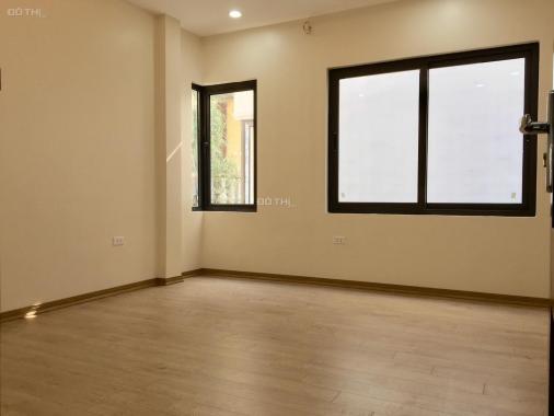 Bán nhà 4,6 tỷ ngõ 31 Nguyễn Cao Cảm Hội. 50m2 x 4T mới đẹp, thoáng trước sau ngõ thông