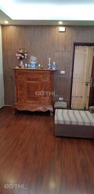 Cho thuê chung cư No10 Sài Đồng Long Biên, 2PN, 2 vệ sinh 1 phòng khách, S: 70m2, giá: 6tr/tháng
