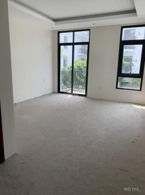 Cho thuê nhà mới xây chưa sử dụng KĐT Trung Văn 75m2 * 4 tầng, giá 27 tr/th. LH Trung 0387606080