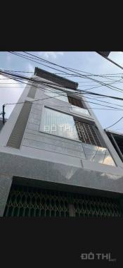 Ngộp bank bán gấp nhà 5 tầng Trần Hưng Đạo, Q. 1, giá chỉ 6.5 tỷ