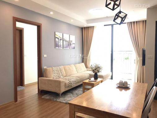 Cho thuê căn G2 diện tích 71m2 - 2 phòng ngủ đủ đồ Vinhomes Green Bay view hồ điều hòa