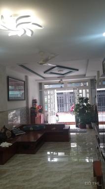 Bán căn nhà 105m2 ở Bình Trị Đông B, Q. Bình Tân, SHR bao quy hoạch