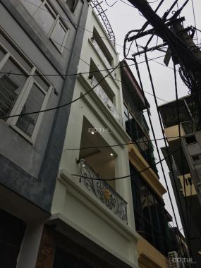 Bán nhà mặt ngõ đường Láng - Nguyễn Chí Thanh 38m2*5T, giá 4.7 tỷ 40m ra phố. 0972.63.8668