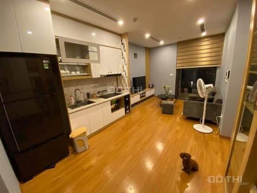 0972726036 - bán gấp căn 2PN 2VS, 58 - 62m2, full NT, có góc view hồ, giá 2,4 tỷ Vinhomes Green Bay