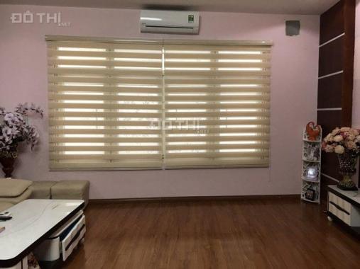 Gia đình bán nhà mặt ngõ Đội Cấn giá 1,65 tỷ, 29m2 x 4T, lô góc, ở luôn