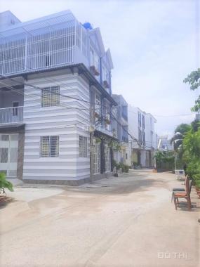 Bán 6 căn nhà mới đẹp hẻm xe hơi 2581 Huỳnh Tấn Phát, Nhà Bè