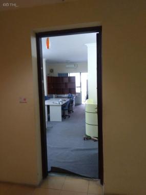 Chính chủ cho thuê căn hộ chung cư 17T7 làm văn phòng, đủ đồ - 8 tr/tháng - 0977050630