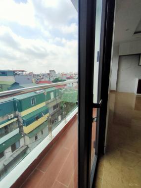 Bán nhà 7 tầng thang máy, 60m2 có vỉa hè, ngã tư Tân Mai - Kim Đồng, ô tô vào, KD tốt. Giá 10,5 tỷ
