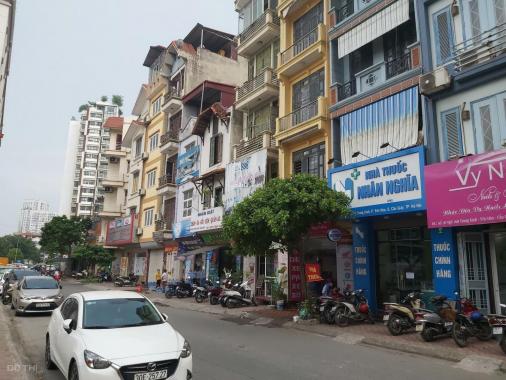 Bán nhà phố Dương Khuê, Cầu Giấy, nhà gần trường ĐH Thương Mại, kinh doanh sầm uất, giá 17 tỷ