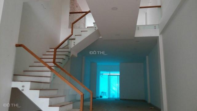 Cho thuê nhà phố Him Lam Phú Đông, 1 trệt, 2 lầu, 92.5m2, 4 máy lạnh giá 20tr/th