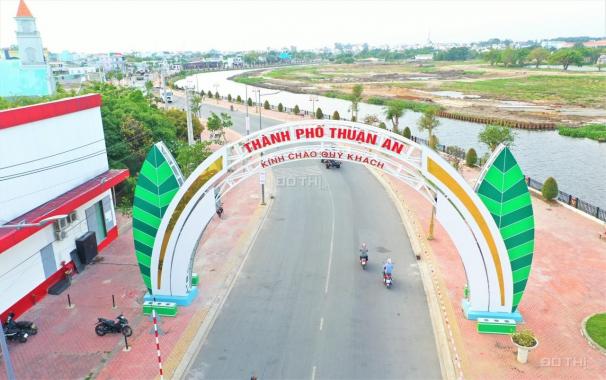 Bán nhà mặt phố tại đường Nguyễn Chí Thanh, Xã Hưng Định, Thuận An, Bình Dương, DT sàn 200m2