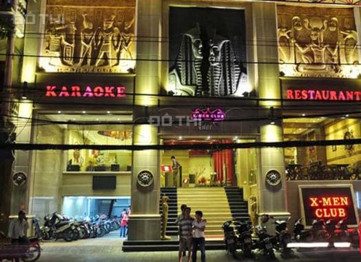 Bán nhà mặt phố Đê La Thành (Karaoke Xmen Clup) 500m2, 11 tầng, MT 20m, giá 200 tỷ có TL