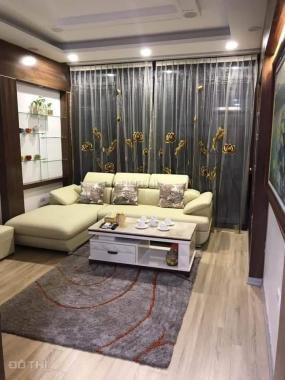 Bán nhà phố Bùi Thị Xuân, DT 50m2, ô tô tránh, giá 13.3 tỷ (LH Mr Quý 0927111368)