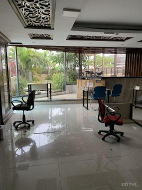 Cho thuê sàn văn phòng tại mặt đường Nguyễn Trãi 180m2, thông sàn