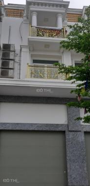 Tôi cho thuê nhà Lê Trọng Tấn, Hà Đông, DT 140m2*4 tầng, MT 8m, thông sàn