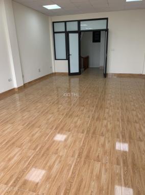 Tôi cho thuê nhà Hoàng Ngân DT 80m2, 5T thông sàn, nhà đẹp giá 25 triệu/th LH A Trung 0387606080