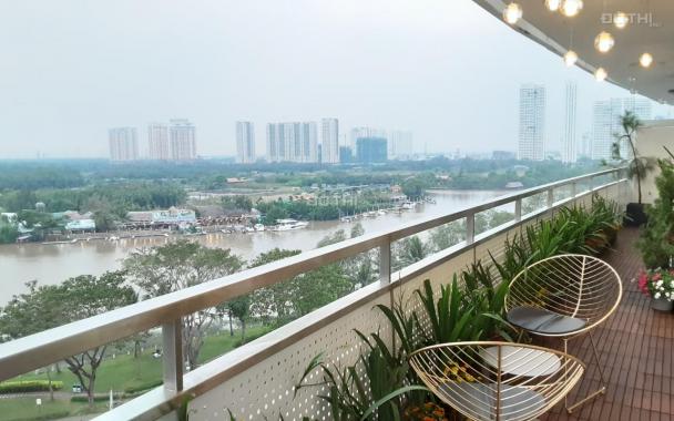 Bán penthouse Phú Mỹ Hưng, Quận 7, diện tích: 300m2, giá: 7 tỷ. LH: 0906772508