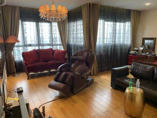 Gấp! Cần bán gấp penthouse EverRich 1, full nội thất cao cấp, ngay góc 3/2 và Lê Đại Hành