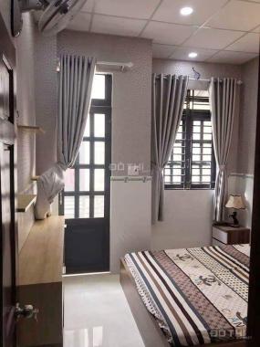 Nhà ngộp Phan Đăng Lưu, Phú Nhuận, 52m2, 4 tầng hẻm xe hơi giá 6,2 tỷ