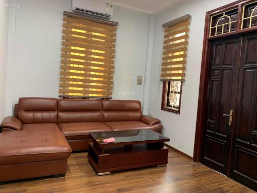 Bán nhà phố vip Nguyễn Thị Định, ô tô vào nhà, kinh doanh cực tốt 42m2, MT 5m. Giá cực tốt