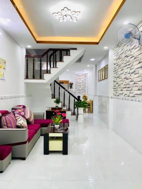 Cần tiền chạy bệnh, bán gấp nhà Đ. Phạm Văn Chiêu, Q. Gò Vấp, SHR 39.52m2, giá 1 tỷ 350, LH Mr Long