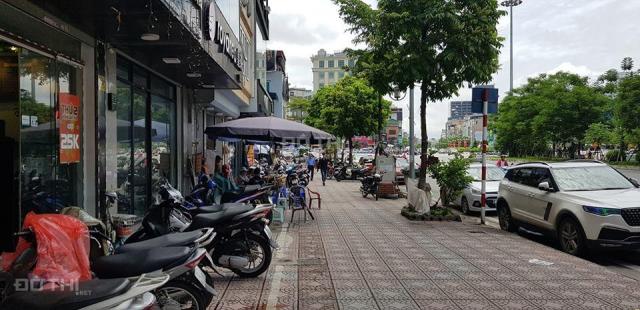 Bán đất mặt phố Ô Chợ Dừa, 67m2, MT: 6.1m, 1 mặt phố, 1 mặt ngõ, đường 50m, vỉa hè 10m