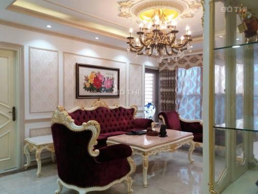 Cho thuê căn hộ R3 Royal City, 109m2, 2PN, đủ nội thất, view bể bơi, 17 triệu/th