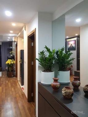 Chính chủ cần bán căn hộ 2PN - 78m2 full nội thất ở Goldmark City, 0981618685