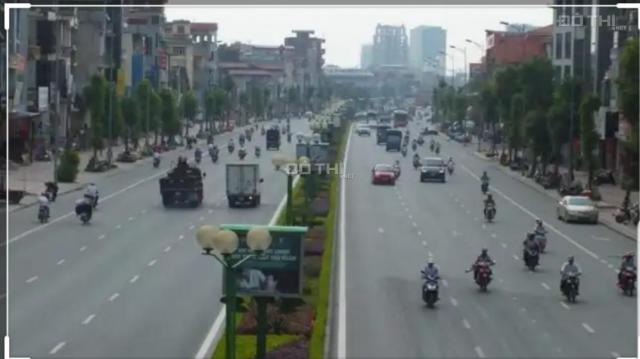 Đất 42.4m2, kinh doanh rất tốt mặt đường Nguyễn Văn Cừ, giá 8.9 tỷ