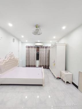 Bán gấp nhà Xã Đàn - Trung Phụng, 30m2, 5 tầng, MT 3.8m, giá 3.55 tỷ: 0902976565