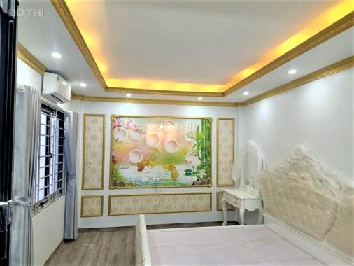 Bán nhà 2.25 tỷ Lê Trọng Tấn tặng (giường, 2 điều hòa, 2 nóng lạnh) 5T, 34m2, đường 4m LH chính chủ