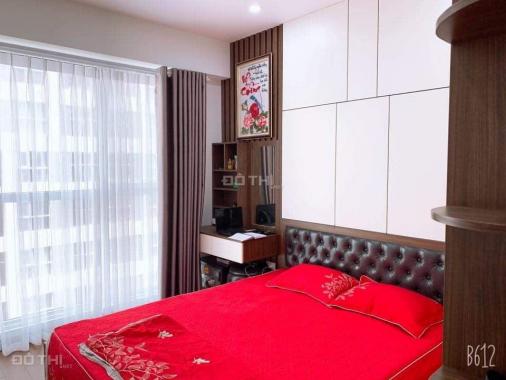 Bán căn hộ 90 Nguyễn Tuân đầy đủ nội thất 2 phòng ngủ chỉ việc về ở 71,22m2 có sổ đỏ