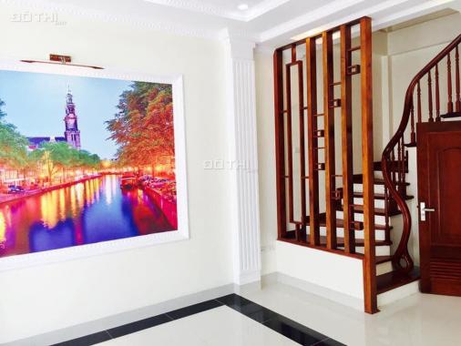 Cho thuê nhà Bát Khối, Thạch Bàn, Long Biên, 31m2, 5 tầng, giá 12 triệu/th. LH: 0967406810
