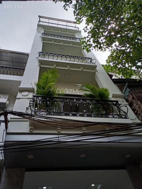 Bán gấp nhà tại Vĩnh Hồ, Đống Đa, 5 tầng, giá 6.5 tỷ