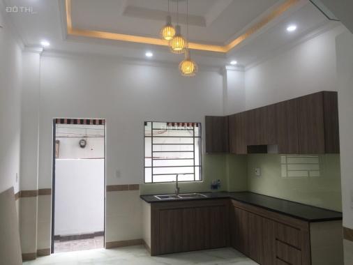 Bán nhà liền kề cực đẹp, vị trí đẹp KĐT TM Phú Hồng Thịnh 8, giá tốt
