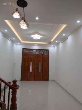 Nhà Ỷ La, Dương Nội, 30m2, 4T, MT 3,5m, giá sốc chỉ 2,1 tỷ