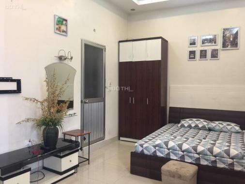 Cần bán homestay 5T x 100m2, 2MP Nghi Tàm gara 7 chỗ đang KD 80 tr/tháng. 0986073333