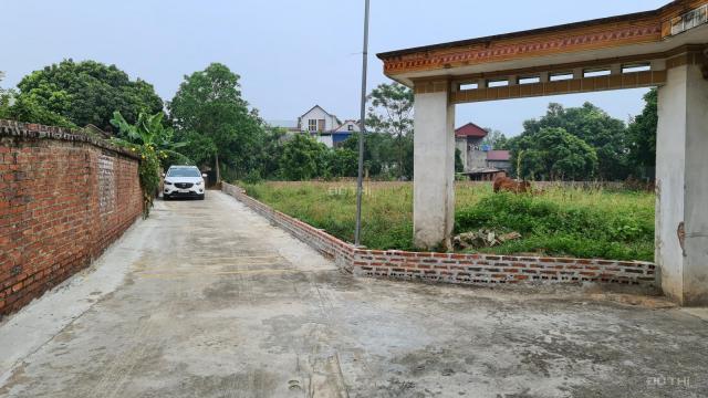 Cần bán 1 số mảnh đất có sổ đỏ giá từ 1.3tr/m2 tại Minh Phú và Minh Trí, Sóc Sơn, HN