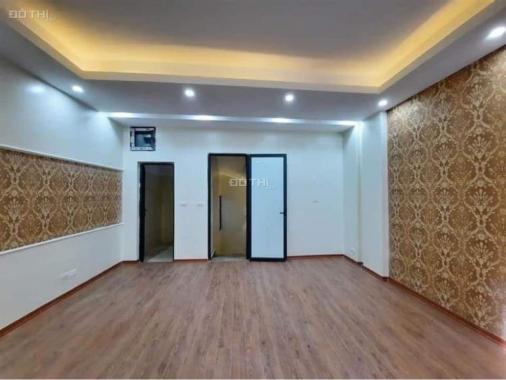 3 tỷ có nhà Giáp Bát, ô tô đỗ 48m2 + 6T nhà mới xây