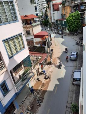 Bán nhà phố Chùa Quỳnh, Quỳnh Mai, Hai Bà Trưng 40m2 x 5 tầng mới giá chỉ 7,8 tỷ, DK siêu tốt