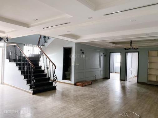 Cho thuê căn hộ duplex tòa 165 Thái Hà, Sông Hồng Parkview ở hoặc làm văn phòng