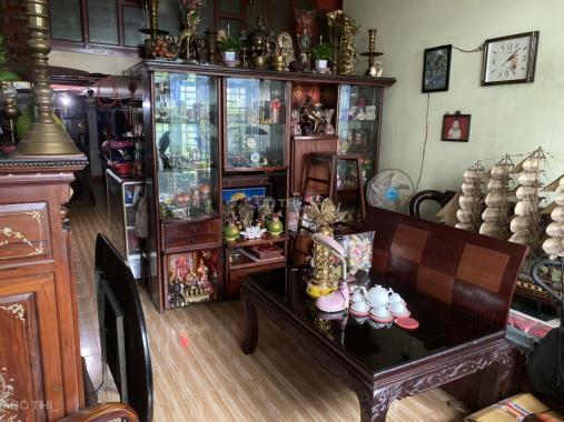 Bán nhà chung cư cổ Nguyễn Công Trứ