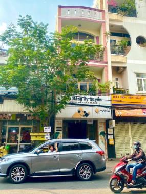 Nhà mặt tiền đường CMT8, quận 3, khu kinh doanh ngày đêm