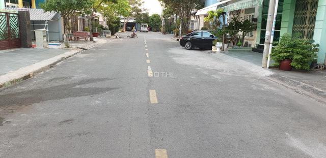 Cần bán gấp nền đất đường N7 - KDC Phú Hòa 1, DT 123m2, đối diện c/c, kinh doanh sầm uất